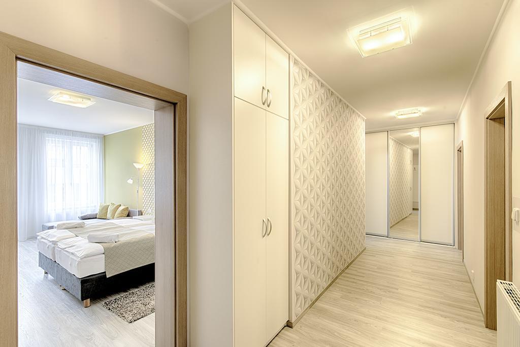 Apartment Promenada 35 كارلوفي فاري المظهر الخارجي الصورة
