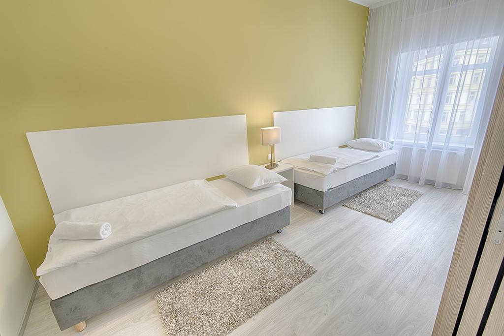 Apartment Promenada 35 كارلوفي فاري المظهر الخارجي الصورة